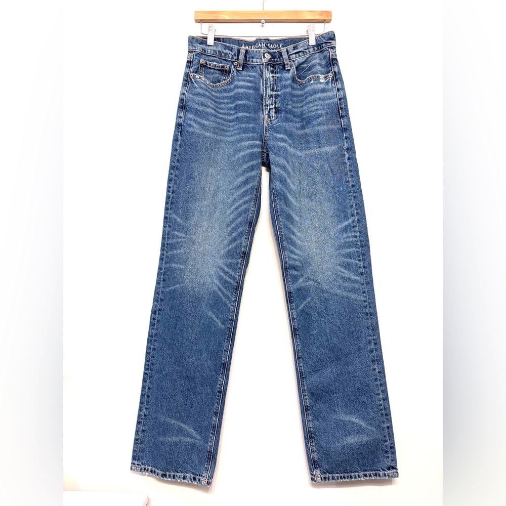 AMERICAN EAGLE Low Rise Baggy Jeans Stretchy Whiskers Blue Women’s 2-4 LIKE NEW
